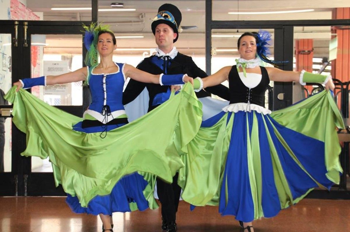 Danses de Vilanova de l'Esbart