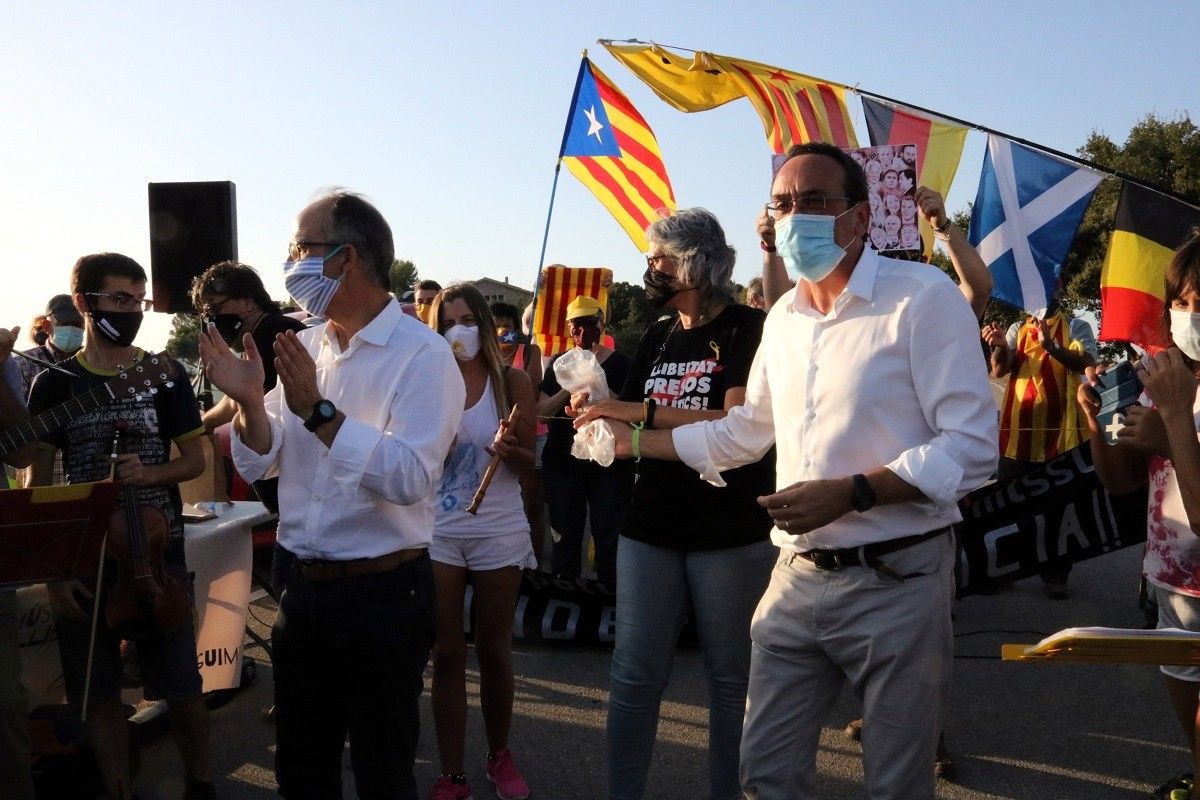 Josep Rull i Jordi Turull, entrant a la presó de Lledoners