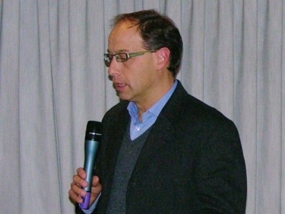 Francesc Torralba, durant la conferència que ha impartit al Rotary Club