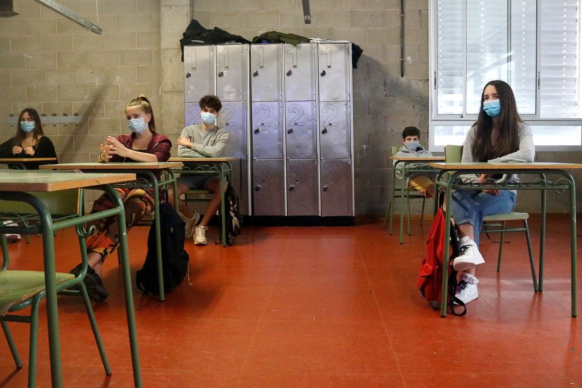 A Terrassa hi ha almenys 27 escoles i instituts amb classes confinades per casos de Covid-19.