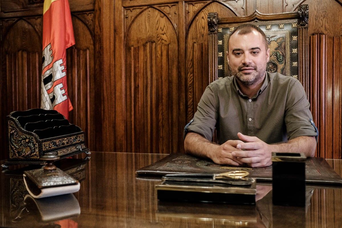 L'alcalde de Terrassa, Jordi Ballart, detalla les claus dels canvis al seu cartipàs un any i mig després de formar govern amb ERC.