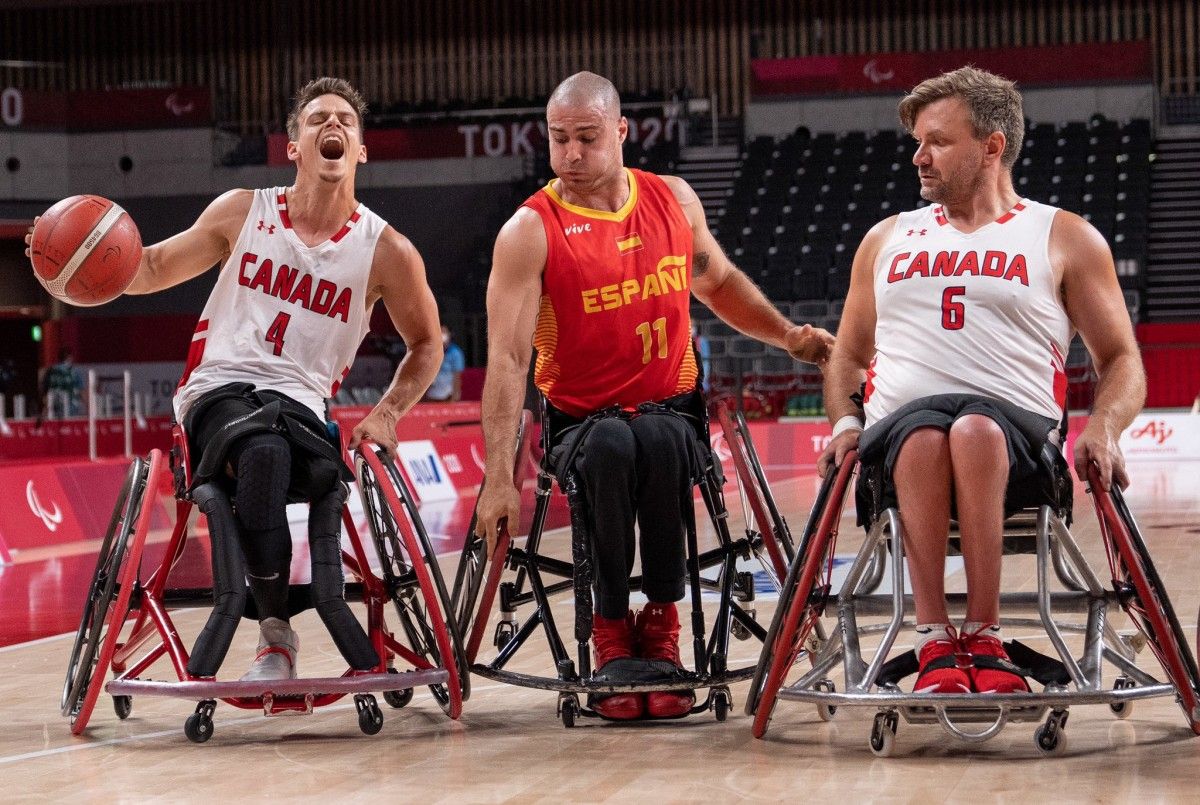 Jordi Ruiz, jugant amb la selecció espanyola de bàsquet en cadira de rodes.