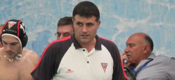 Dani Nart, entrenador del CN Terrassa masculí de waterpolo.