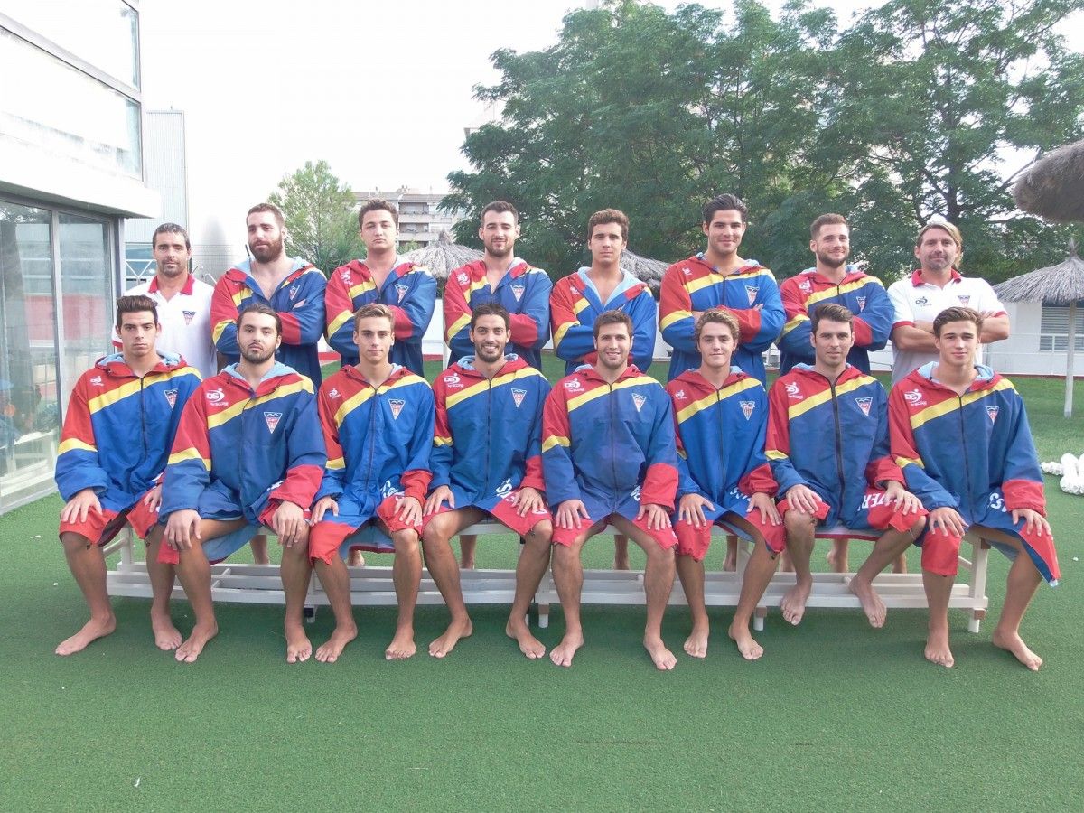 L'equip sènior masculí de waterpolo del CN Terrassa de la temporada 2016/17.