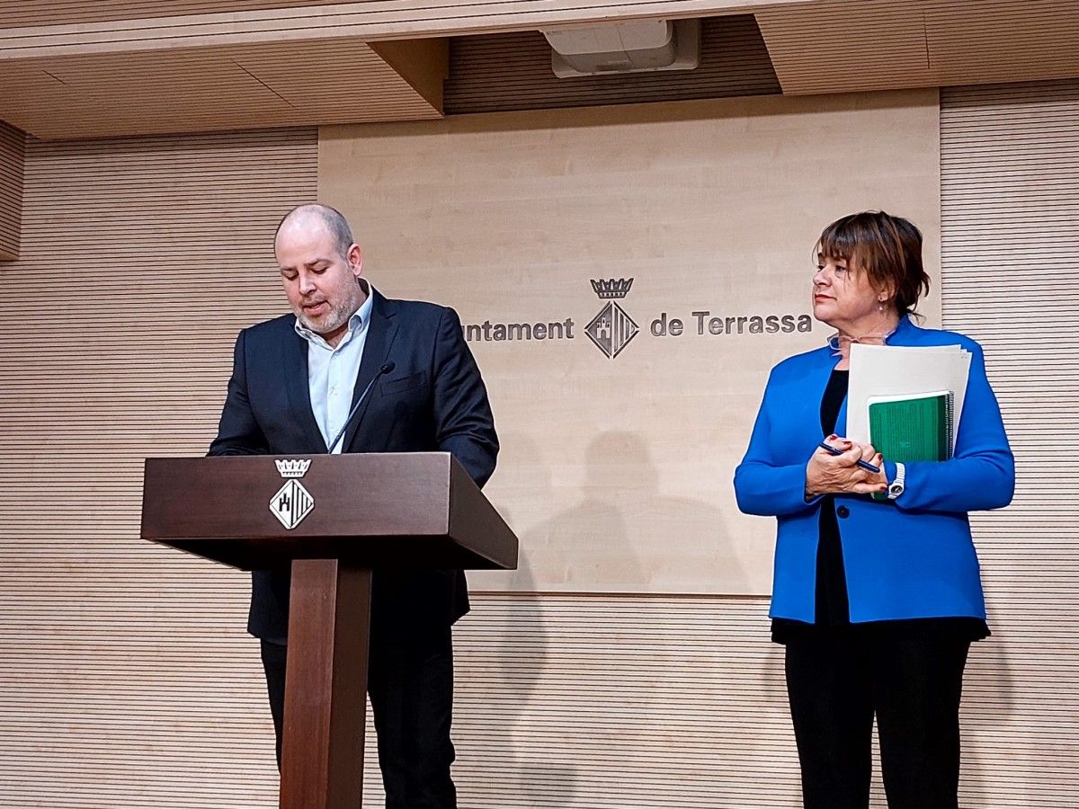 Carles Caballero i Lluïsa Melgares a la roda de premsa 