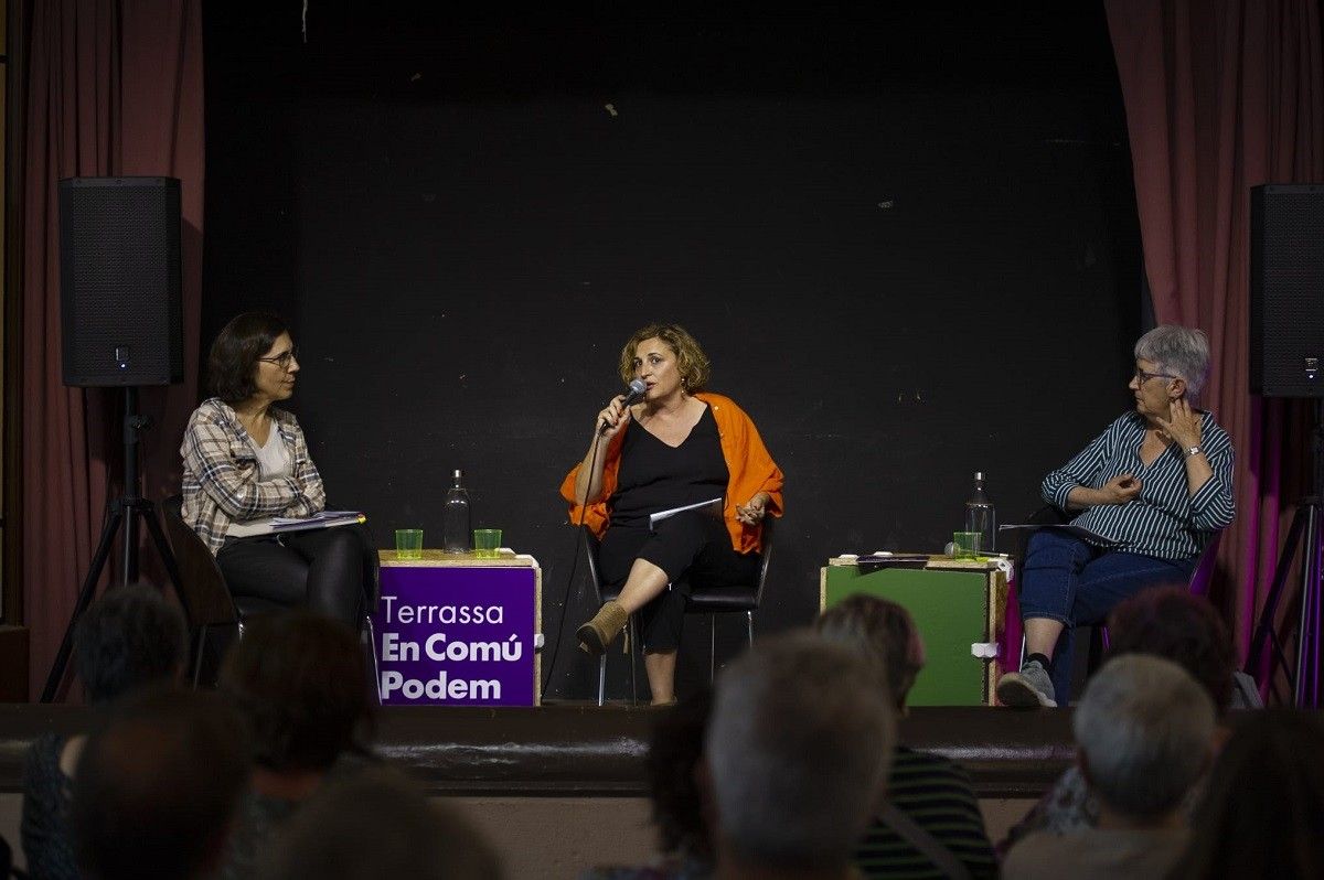 Agnès Petit, amb Tessa Julià i Teresa Rodríguez