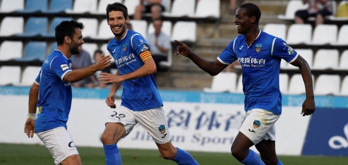 Jugadors del Lleida celebrant un gol