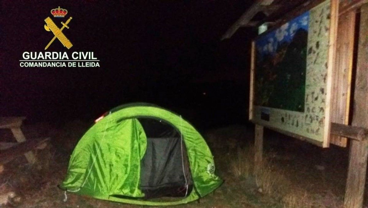 Imatge de la tenda localitzada pel Seprona