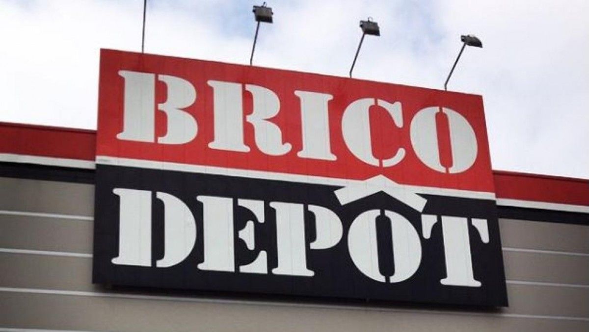 Imatge d'un cartell de Brico Depot