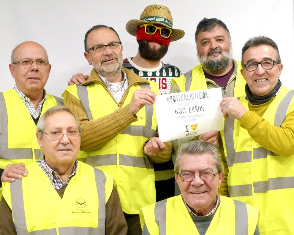 Postureig Lleida amb representants del Banc d'Aliments