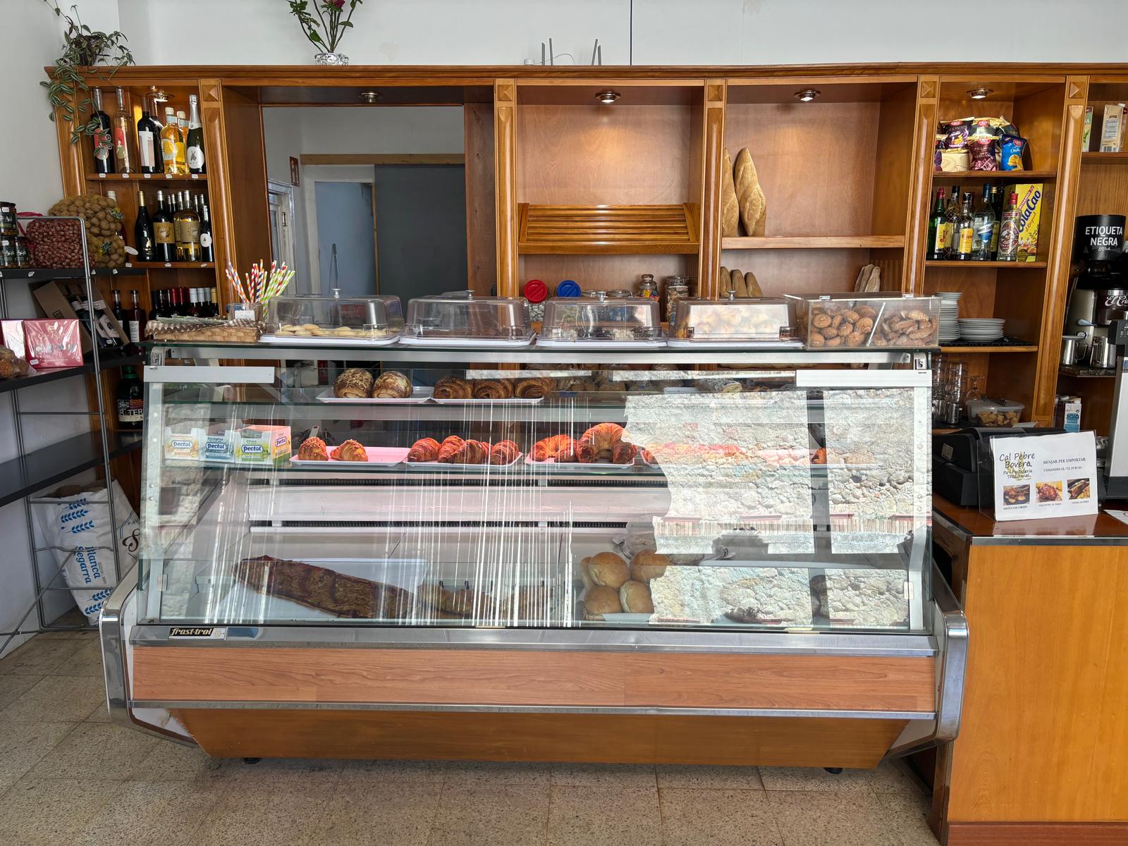 El forn de pa de Bovera reobert després de la compra per part de l'Ajuntament