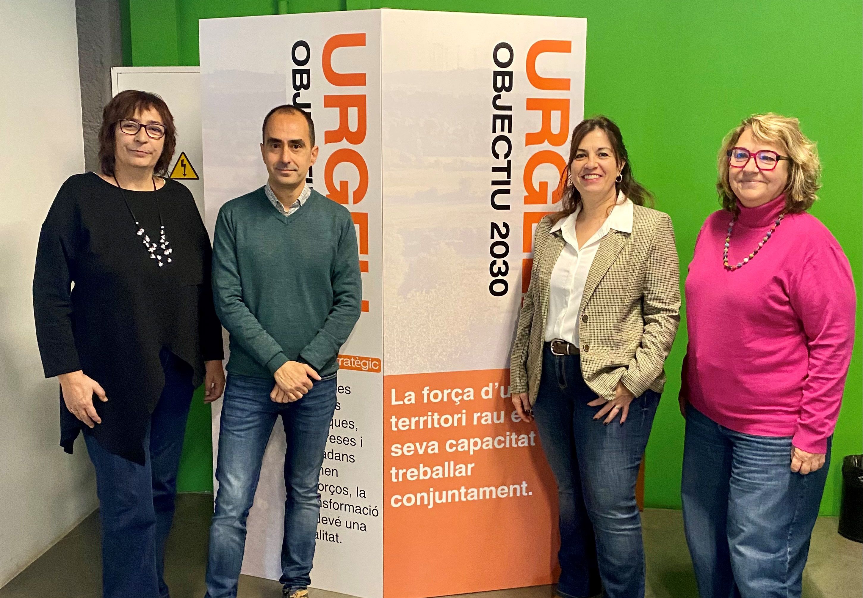 Presentació amb autoritats de l'Ajuntament de Tàrrega i el Consell Comarcal de l'Urgell