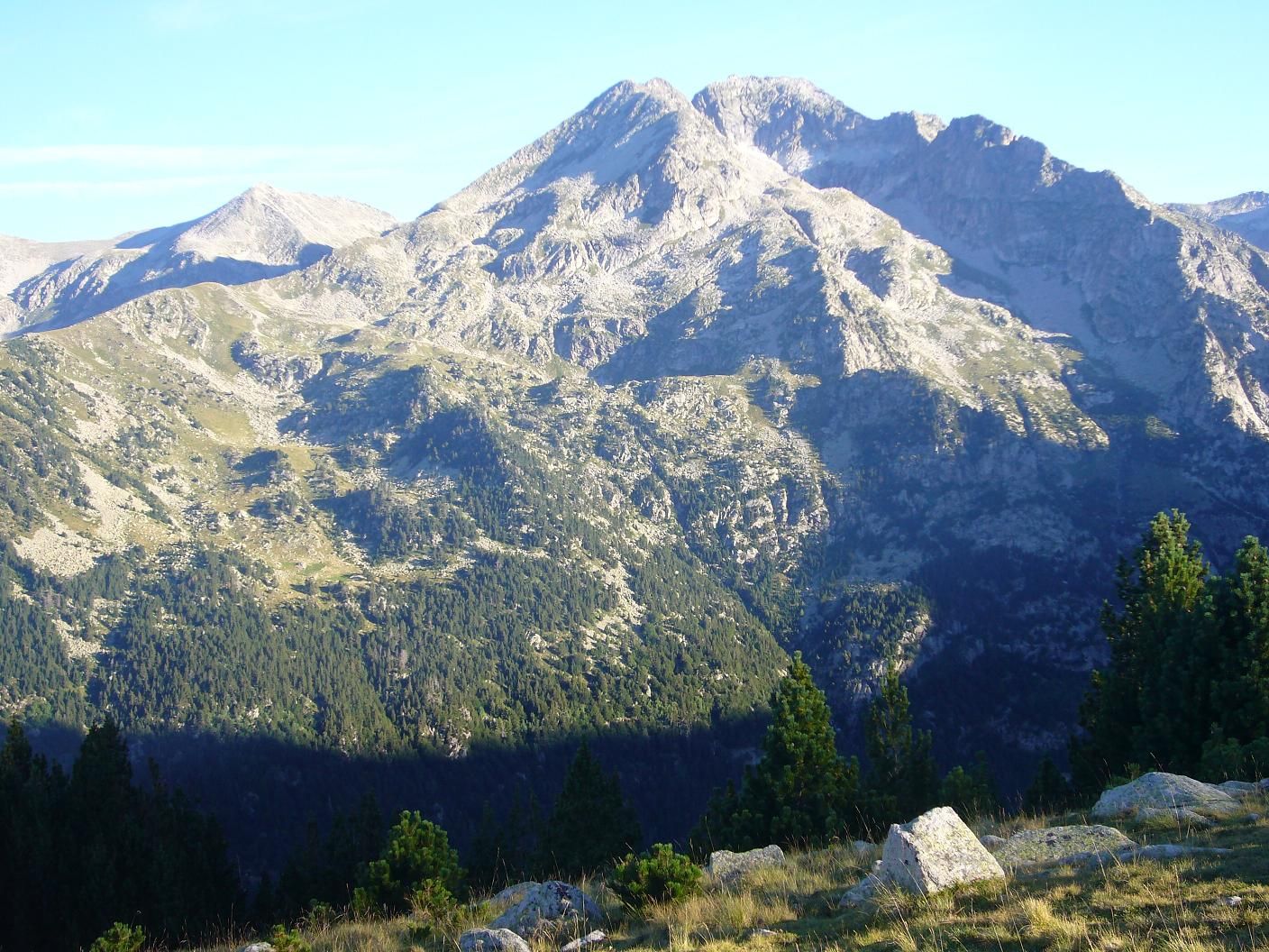 L'home s'ha precipitat per causes desconegudes a la part sud del massís del Besiberri