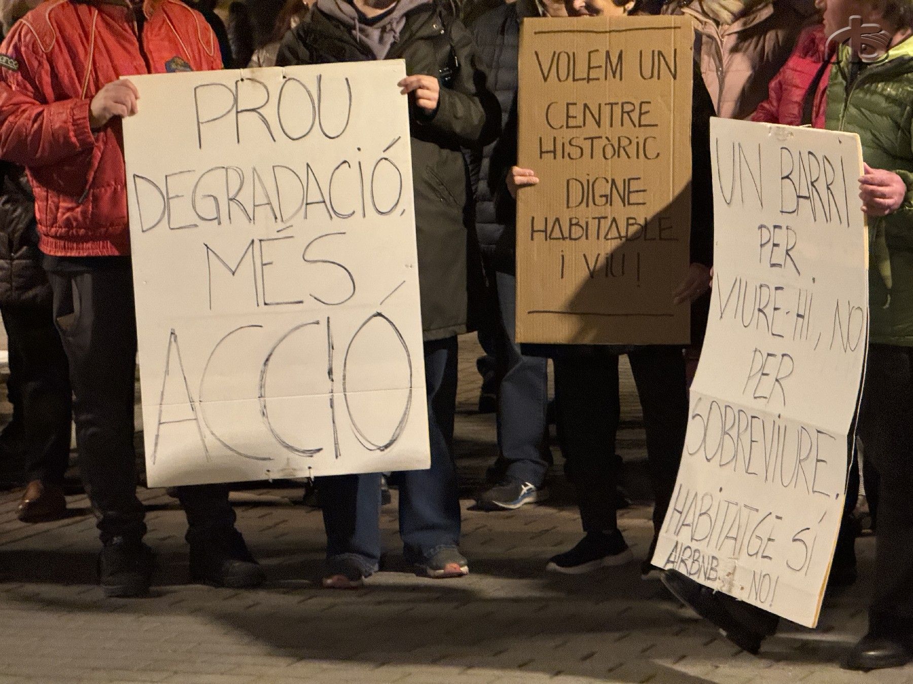 Cartells de protesta de veïns del Centre Històric de Balaguer