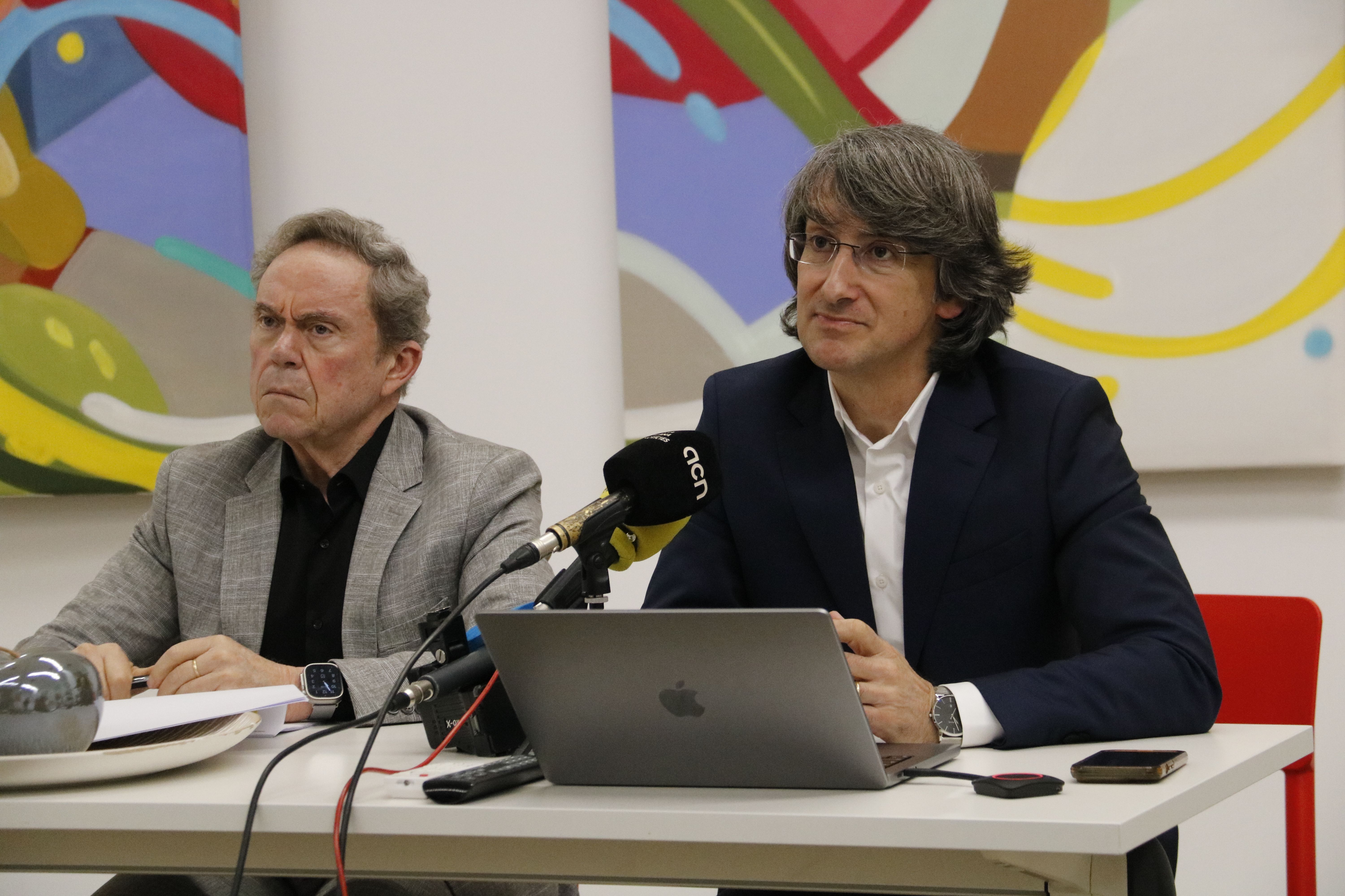 El president del Comitè de Llavor d'Afrucat, Joan Serentill, i el director general d'Afrucat, Manel Simon, durant la presentació dels resultats de l'Infolienal 2024 a la seu de la patronal a Lleida