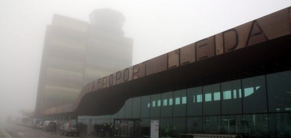 L'Aeroport d'Alguaire, amb boira