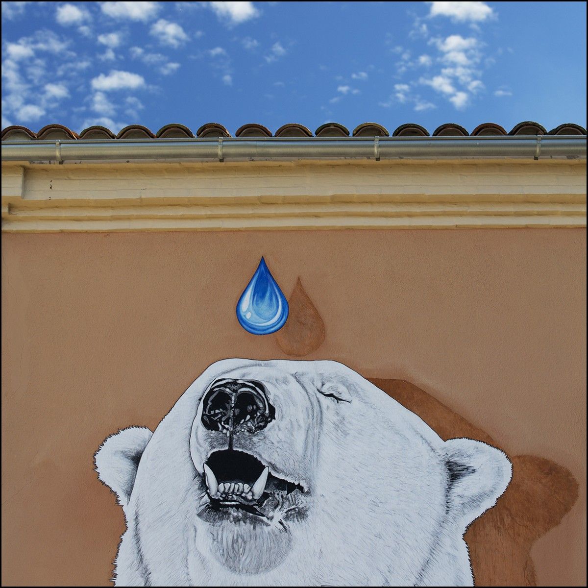 Imatge del mural de l'ós a Penelles