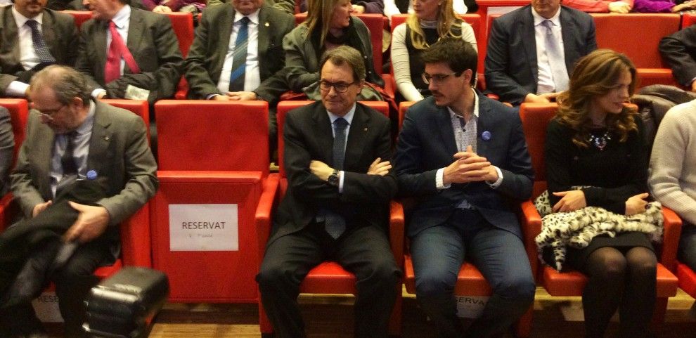 El candidat de CiU , Toni Postius, amb Artur Mas
