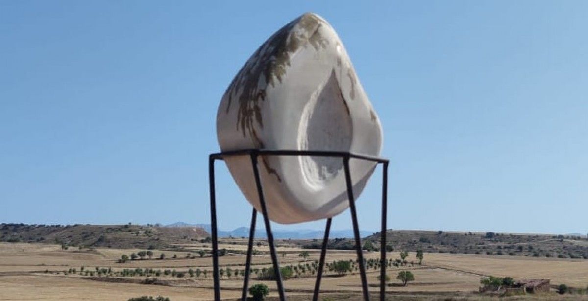 Detall de l'escultura de Balaguer