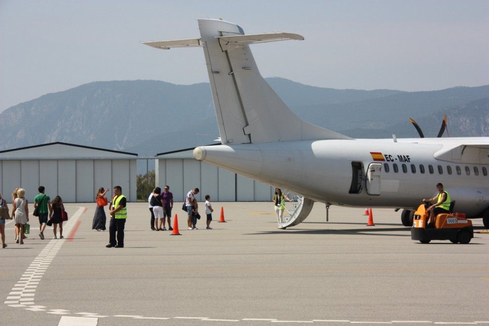 Imatge d'un avió a l'aeroport de la Seu 