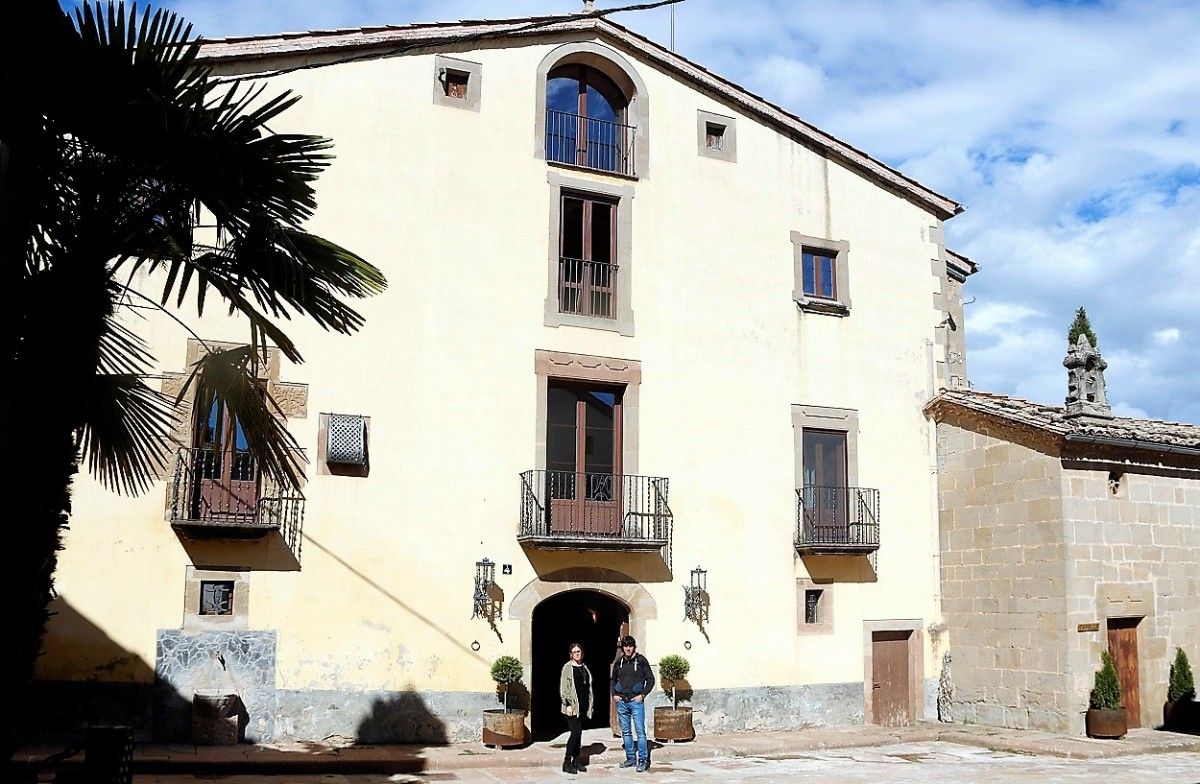 La masia principal de Les Casas de Matamargó, al Solsonès