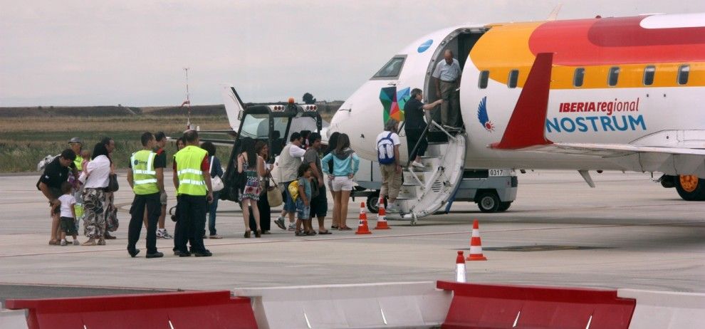 Imatge d'un avió a l'Aeroport de Lleida