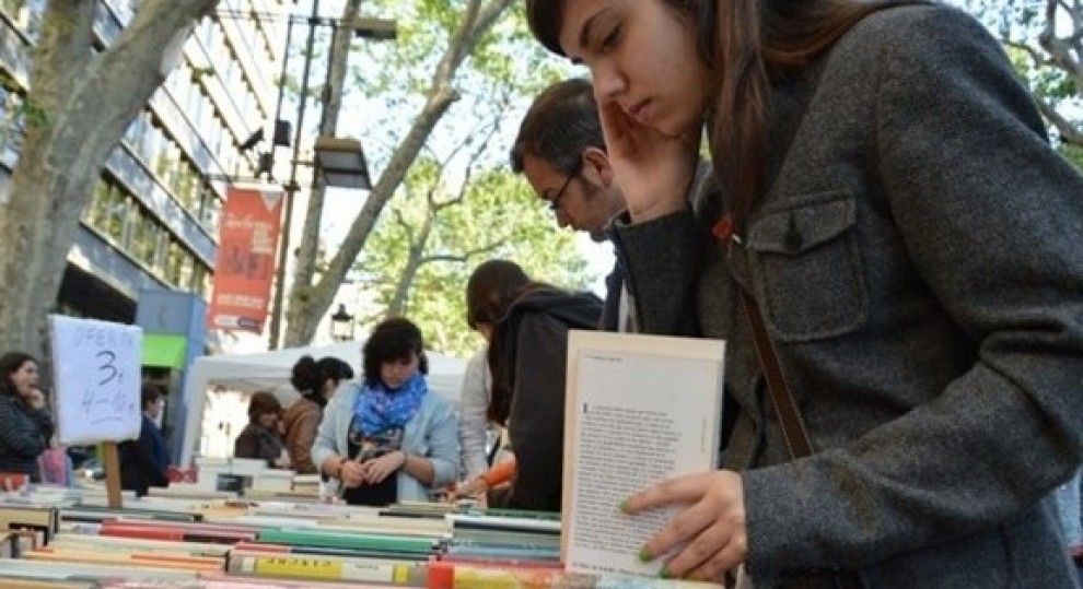 Una parada de llibres al centre de Barcelona