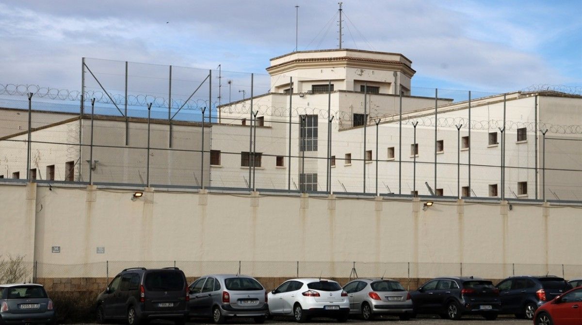 La presó de Ponent en una fotografia des de l'exterior