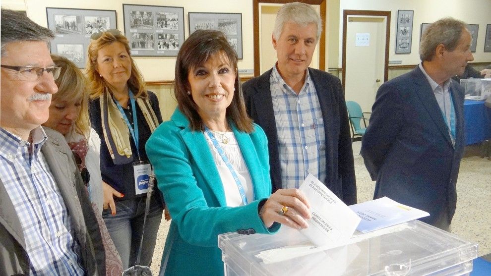 Dolo López ha votat dues vegades al col·legi Maristes