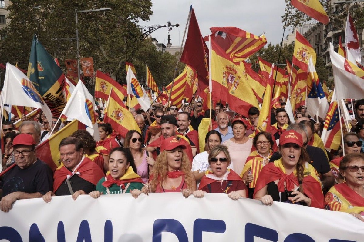 El PSC va estar representat a la capçalera de la manifestació de Societat Civil el 8 d'octubre del 2017.