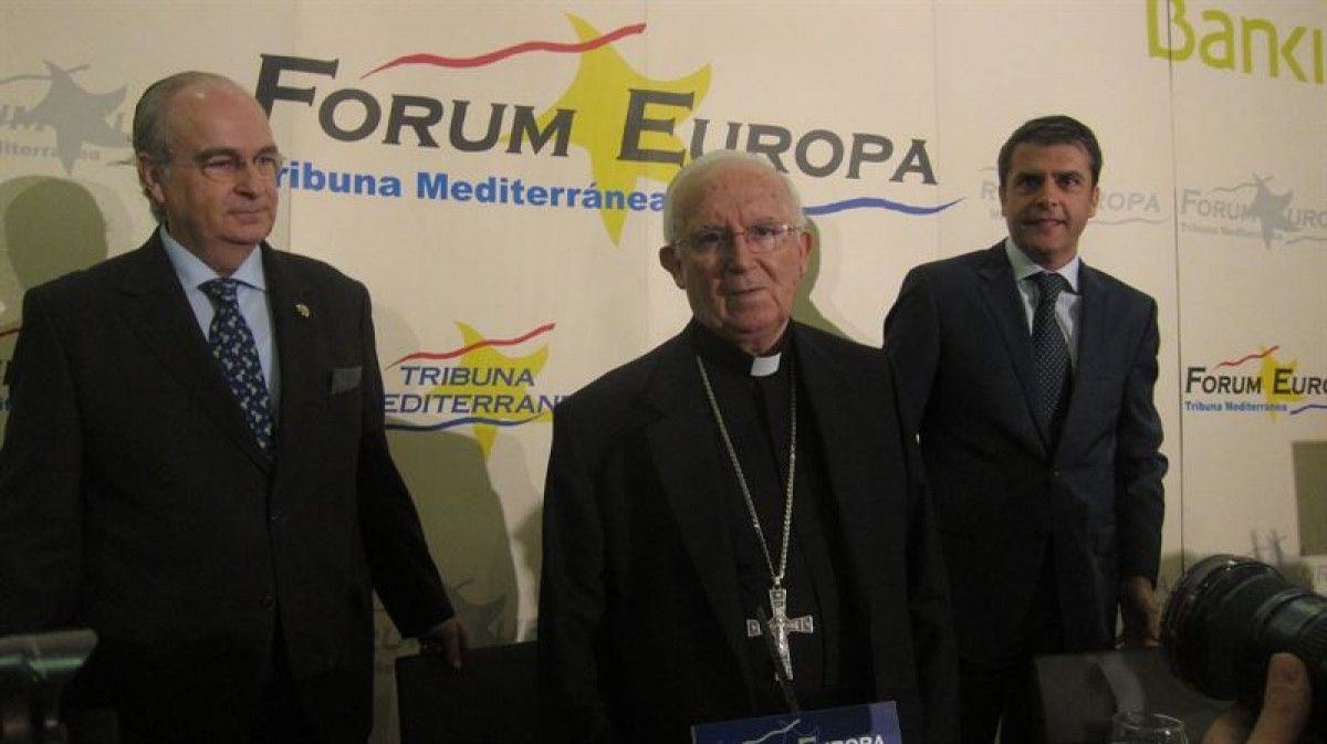 Antonio Cañizares, cardenal arquebisbe de València, aquest matí al Fòrum Europa