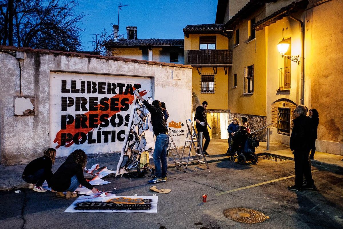 Mural a favor dels presos polítics