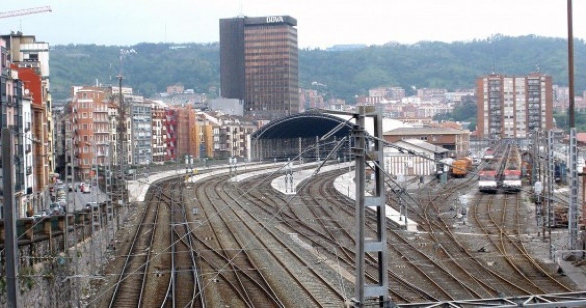 Imatge de l'estació de tren de Bilbao