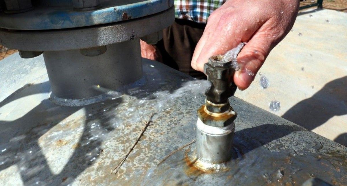 Pla curt d'un brollador d'aigua del Segarra-Garrigues