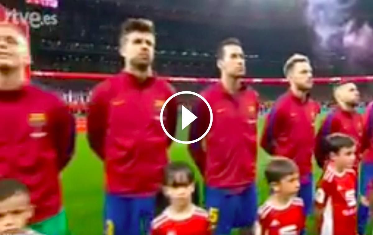 L'afició del Barça ha xiulat l'himne i el rei