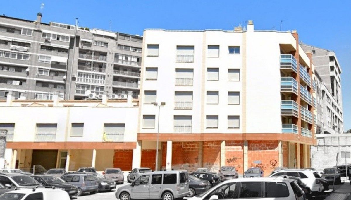 L'edifici del carrer del Bruc de Lleida que acollirà el projecte