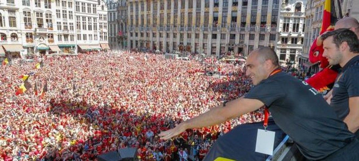 Martínez, ovacionat a Brussel·les