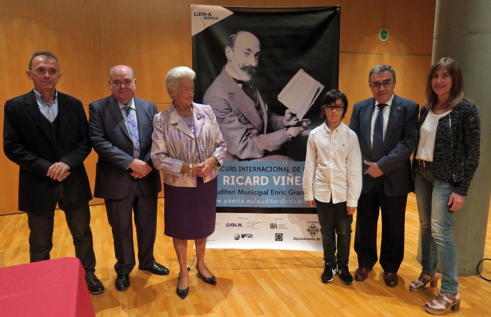 L'alcalde de Lleida amb el director del concurs de piano Ricard Viñes