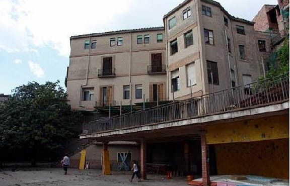 Edifici on està situat l'Ateneu Popular la Sèquia.