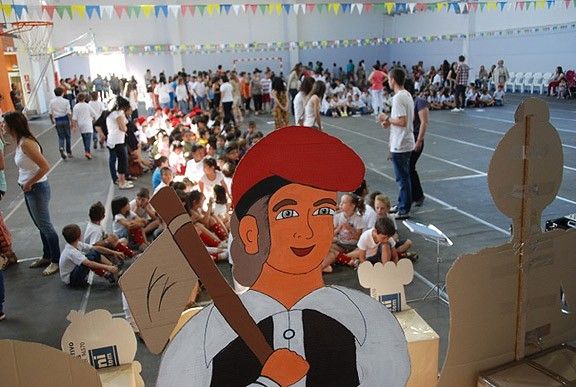 Cercavila a l'institut escola Sant Jordi de Navàs
