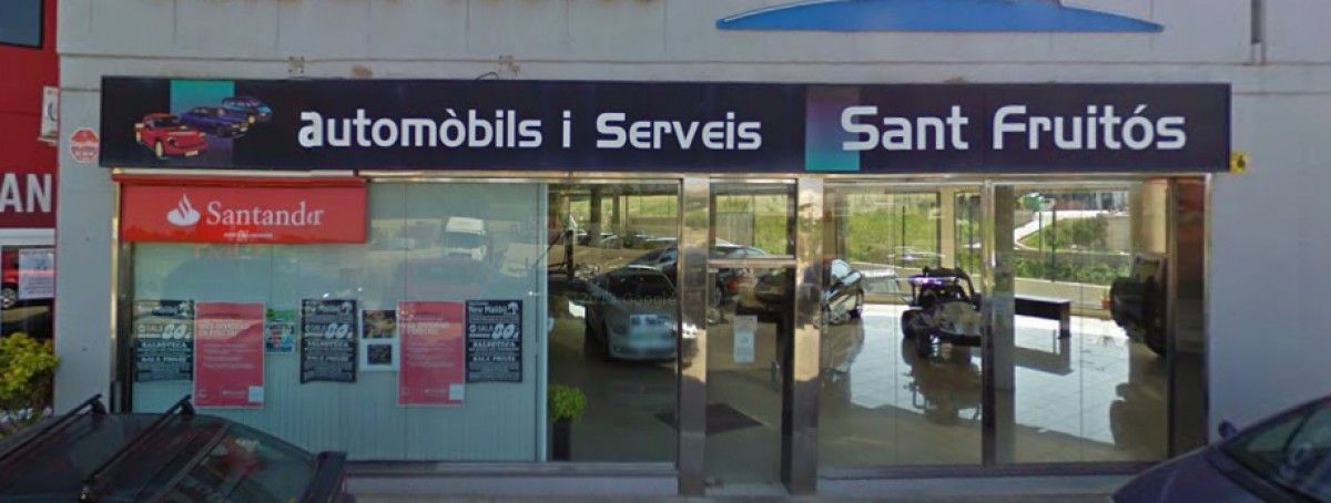 Concessionària de cotxes Automòbils i Serveis, a Sant Fruitós