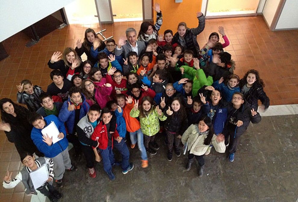 Els alumnes del CEIP Ametllers de Sant Joan de Vilatorrada presenten els seus projectes d'emprenedoria a l'Ajuntament.