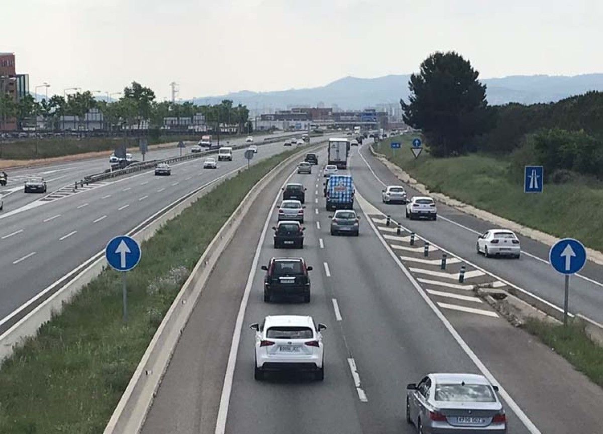 Vehicles circulant en el tram entre Sabadell i Sant Quirze