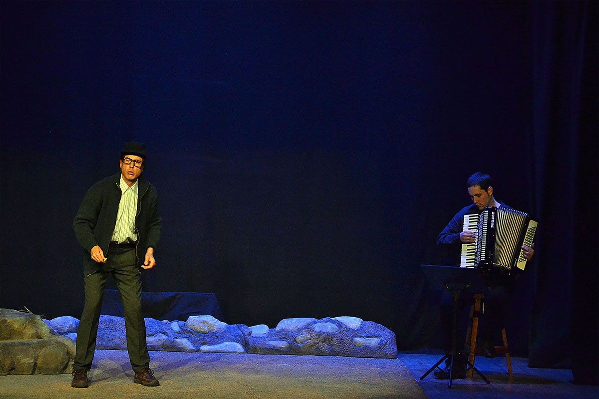 Representació de «Mort a les cunetes» al Teatre del Foment Cultural