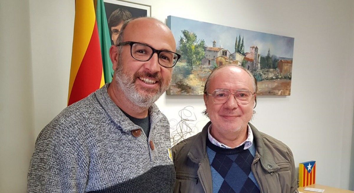 L'alcalde de Santpedor, Xavi Codina, amb el doctor ​Antoni Puche
