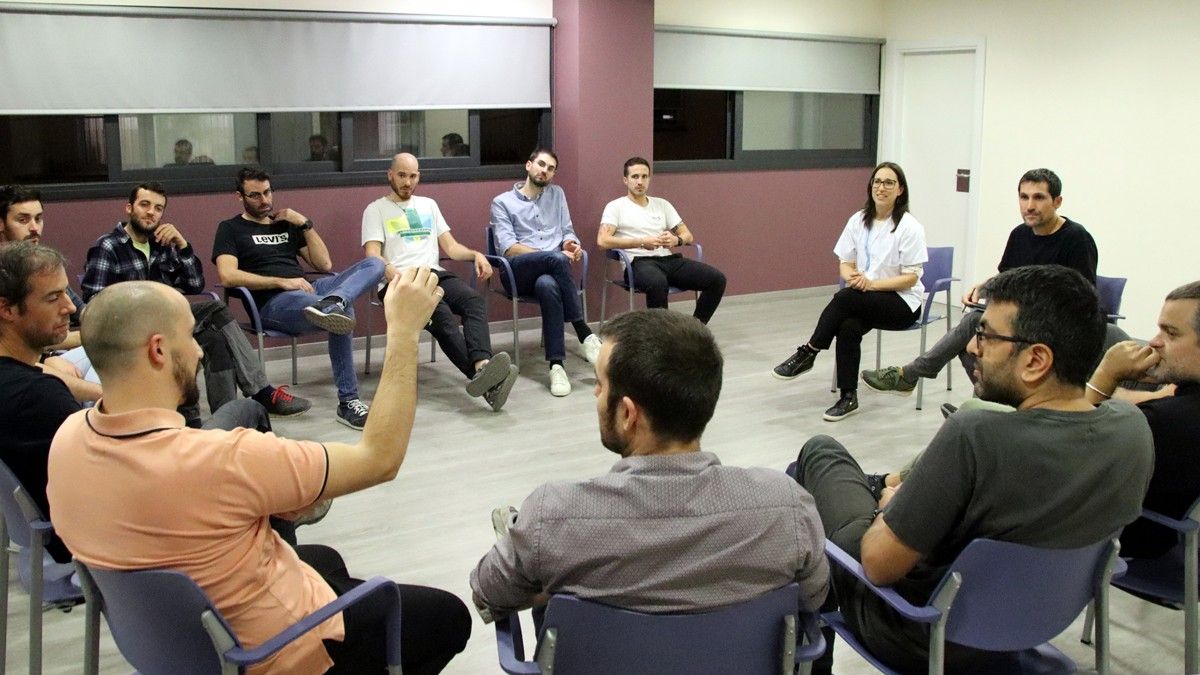 Reunió de futurs pares al CAP Bages