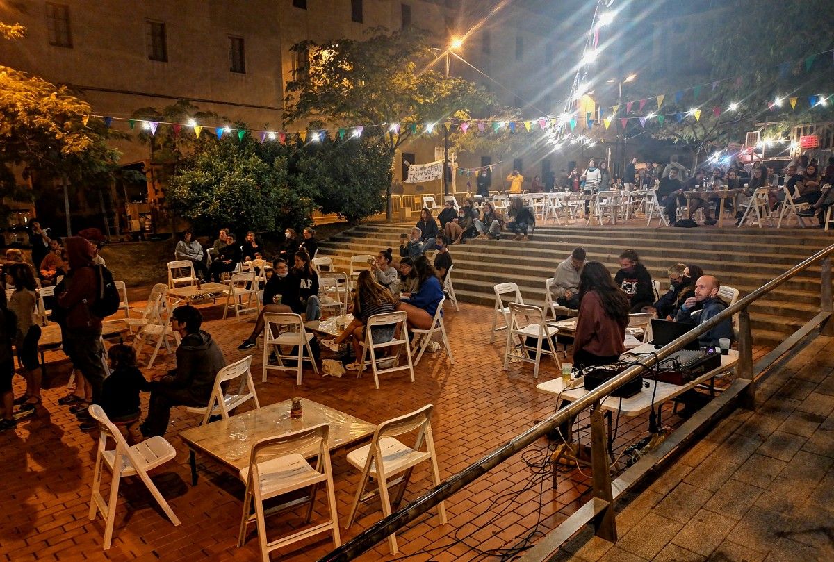 El sopar popular, el pregó i el kahoot de FMA es van fer a la plaça de la Música