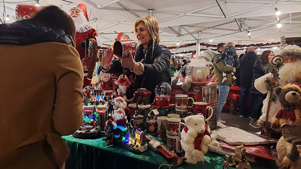 Una parada a la Fira de Santa Llúcia de Manresa