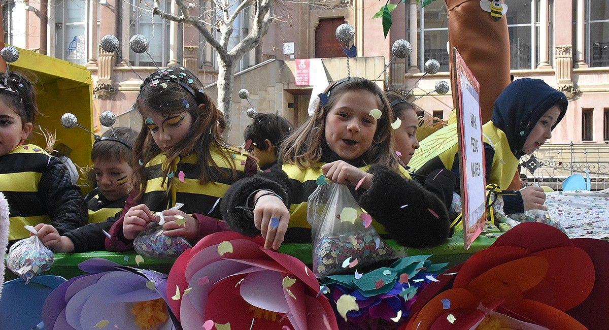 El Carnestoltes Infantil de Manresa ha celebrat la seva 40a edició