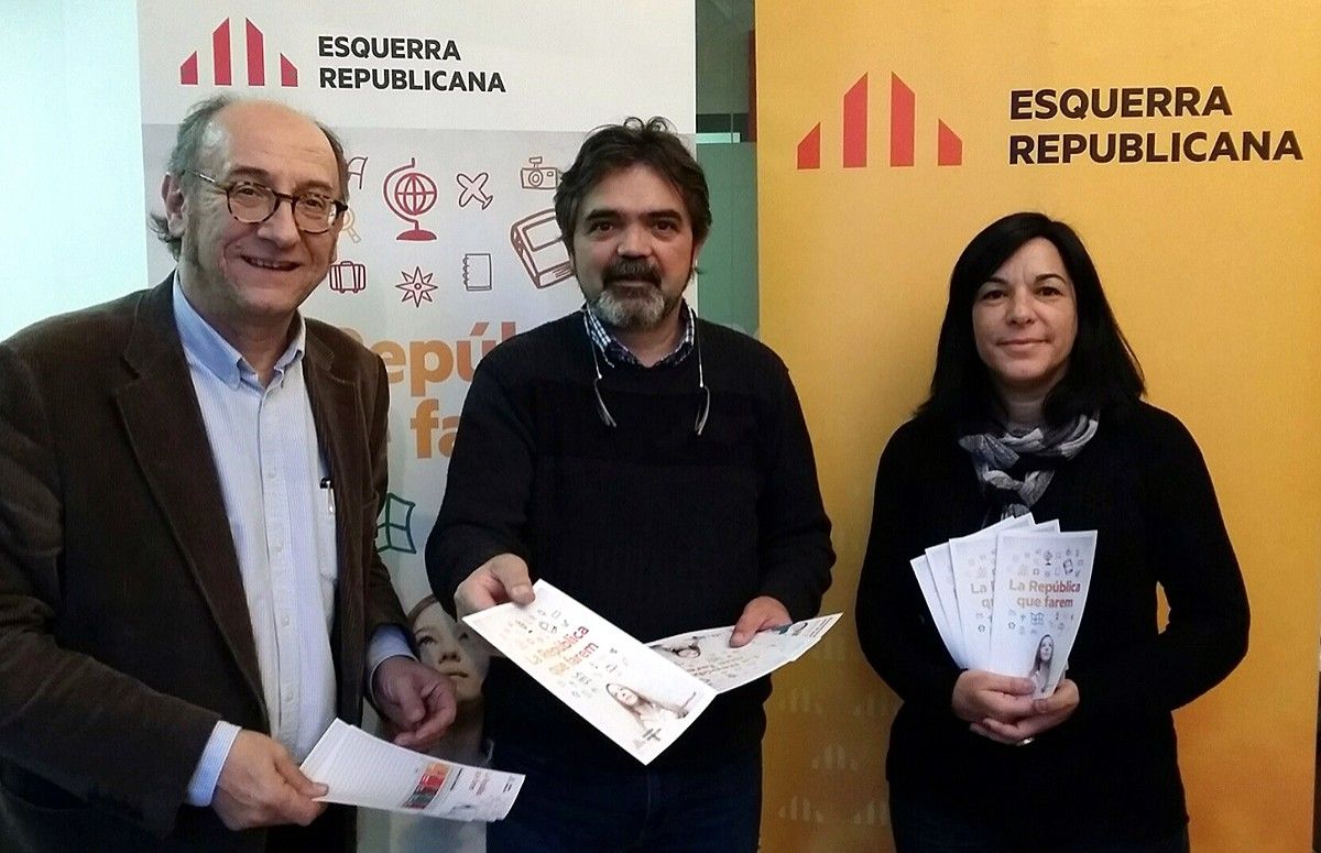 Ramon Fontdevila, Albert Mulero i Adriana Delgado durant la presentació de la campanya
